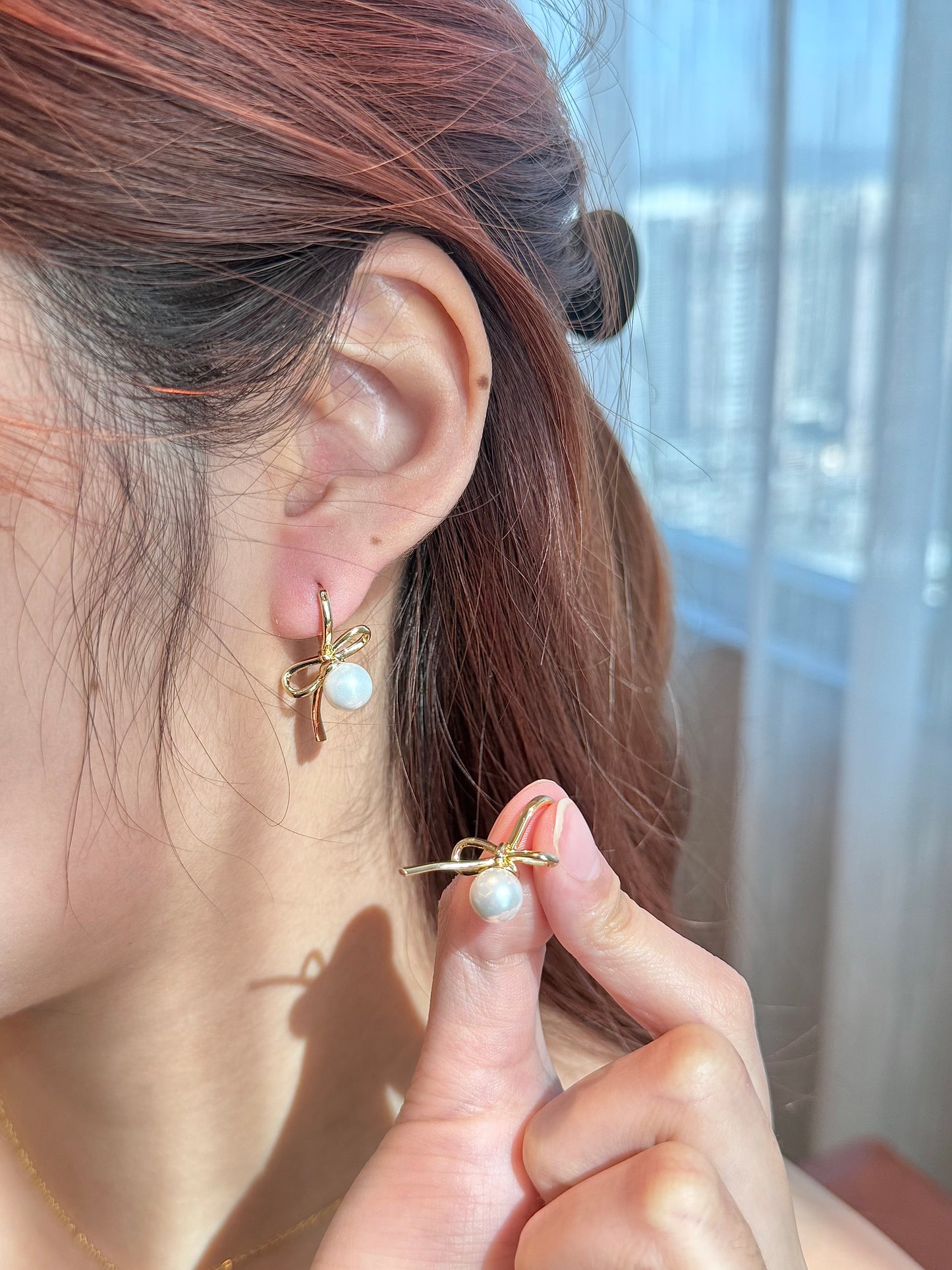Bow Pearl Earrings