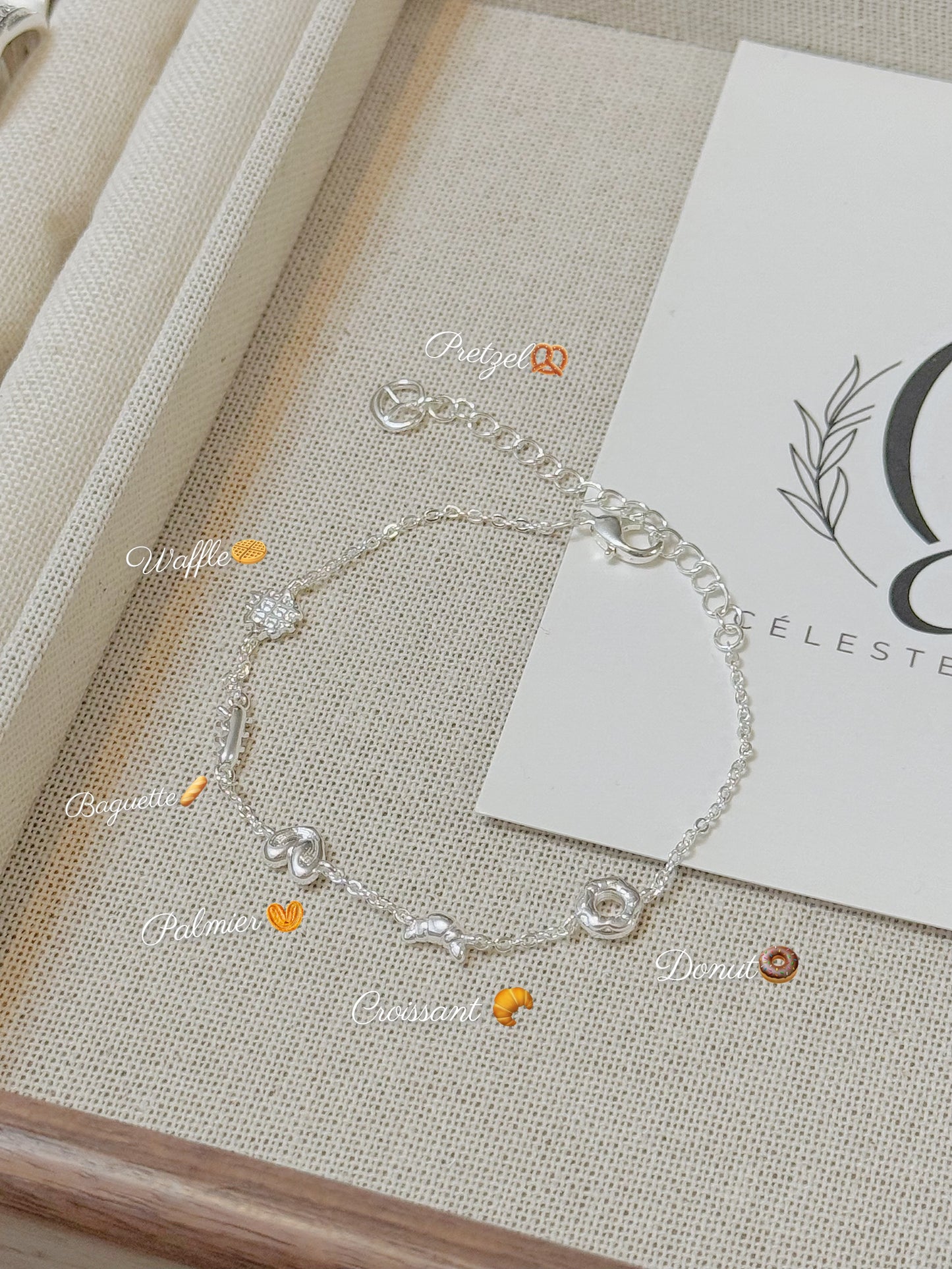 Bakery collections Bracelet🥨