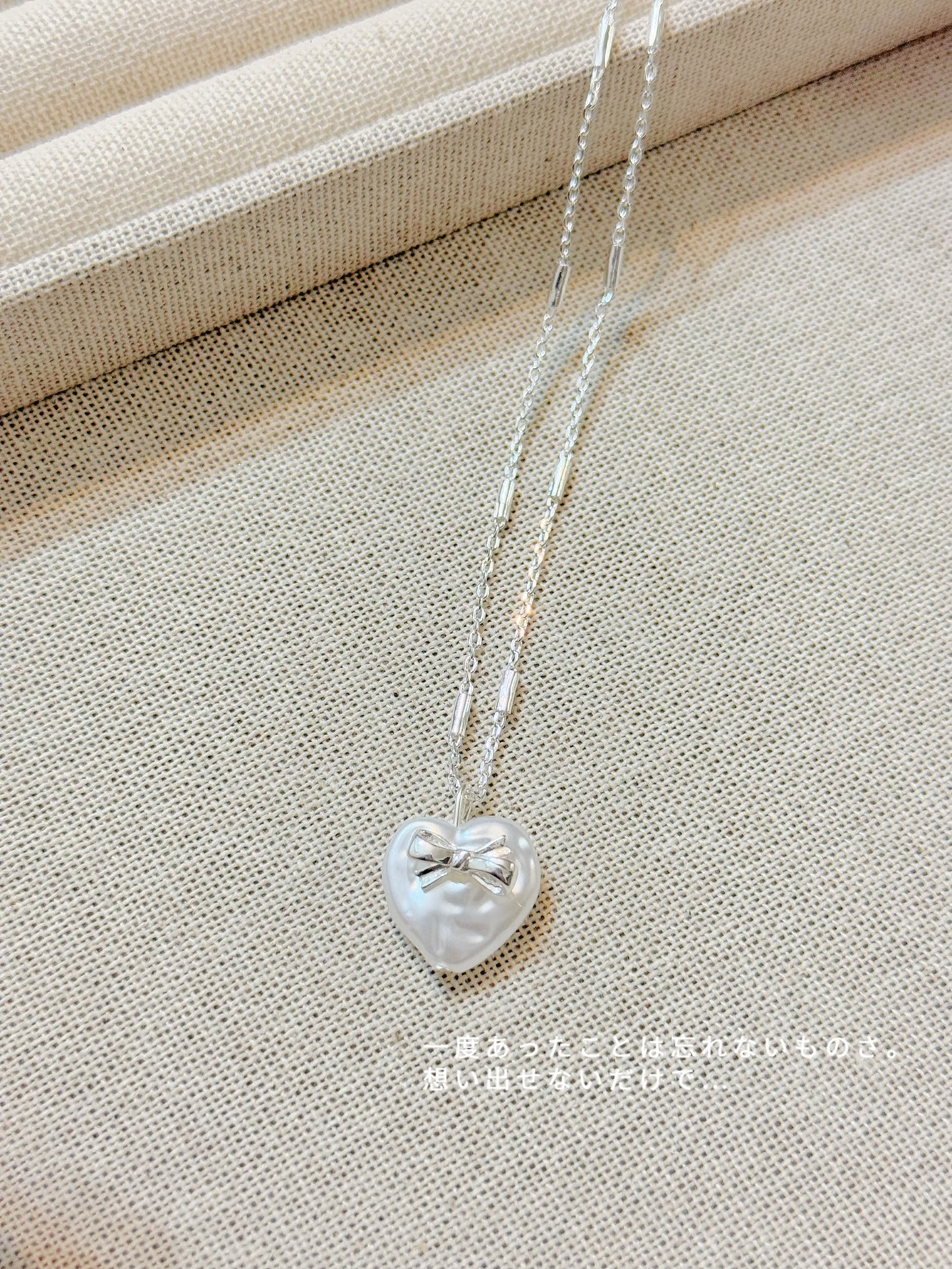 Baroque pearl ribbon necklace