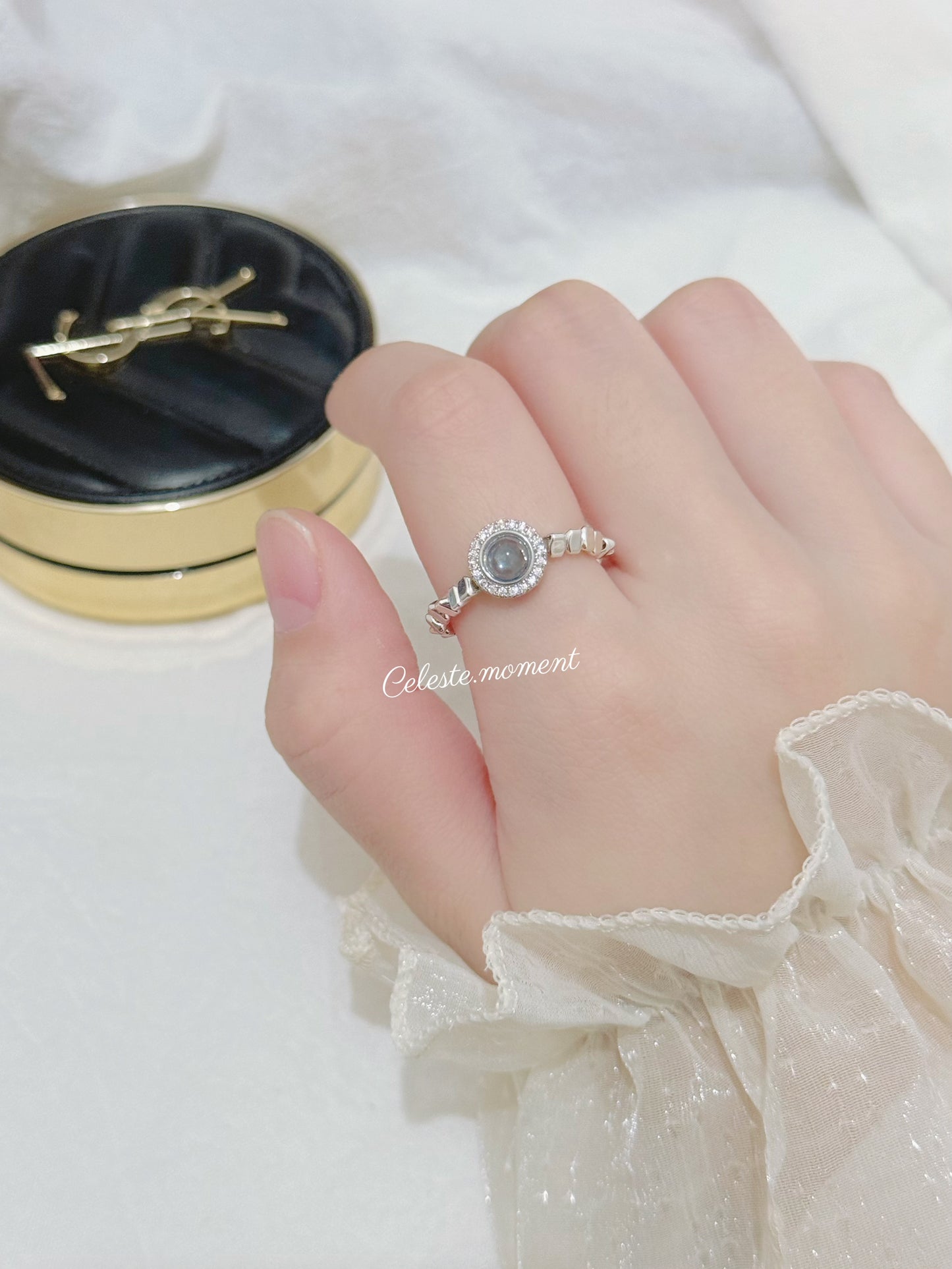 𝑮𝒍𝒊𝒎𝒎𝒆𝒓𝒊𝒏𝒈 𝑪𝒂𝒕 𝑬𝒚𝒆 𝑹𝒊𝒏𝒈